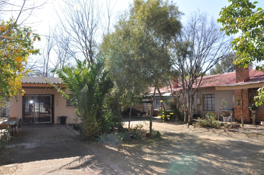 4 Bedroom Property for Sale in Noordhoek Free State